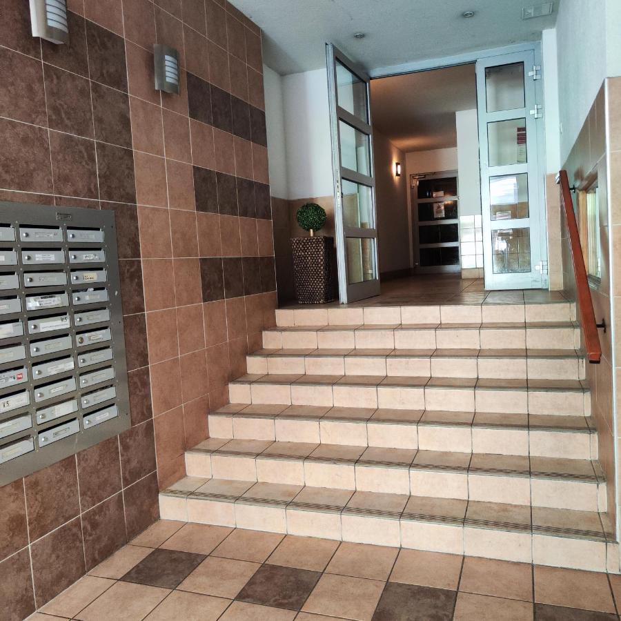 Dolce Vita Zafir Apartman Budapest Exterior photo